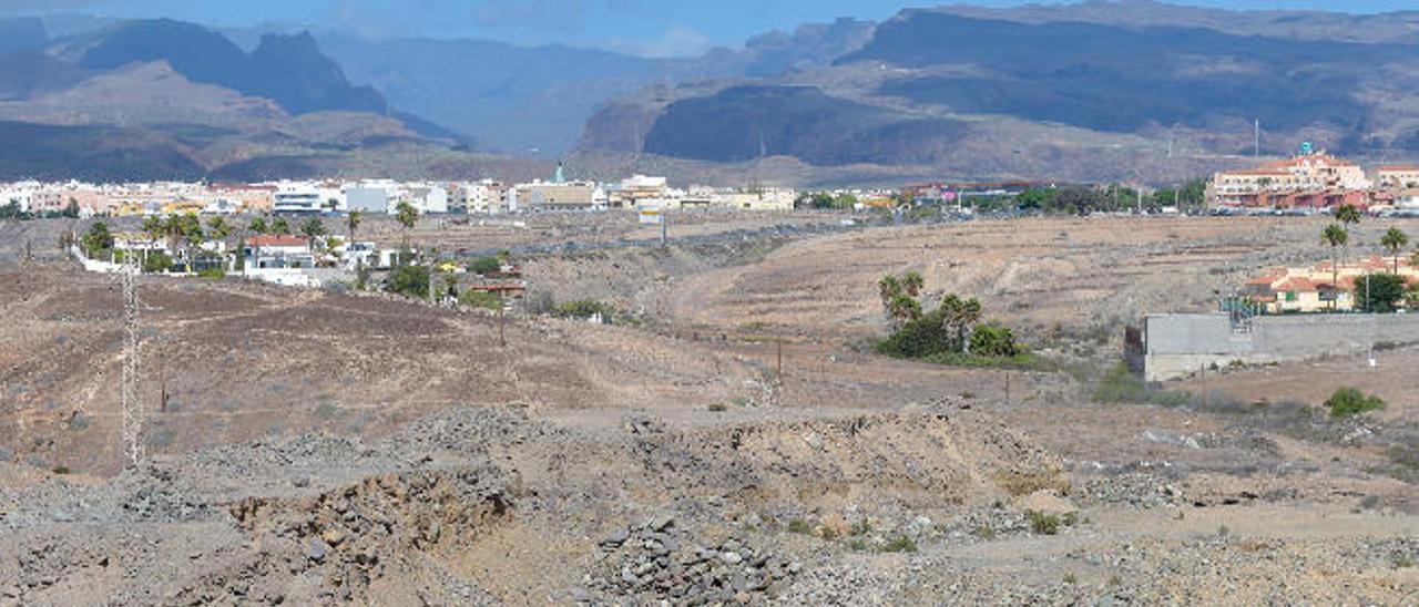 Terrenos de la zona de San Bartolomé conocida como El Hornillo que se encuentran entre Sonneland, la GC1 y el barranco de Las Tabaqueras.