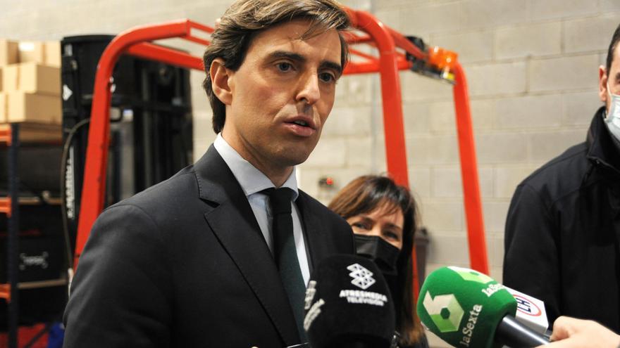 El PP lanza una ofensiva parlamentaria para cesar a Alberto Garzón