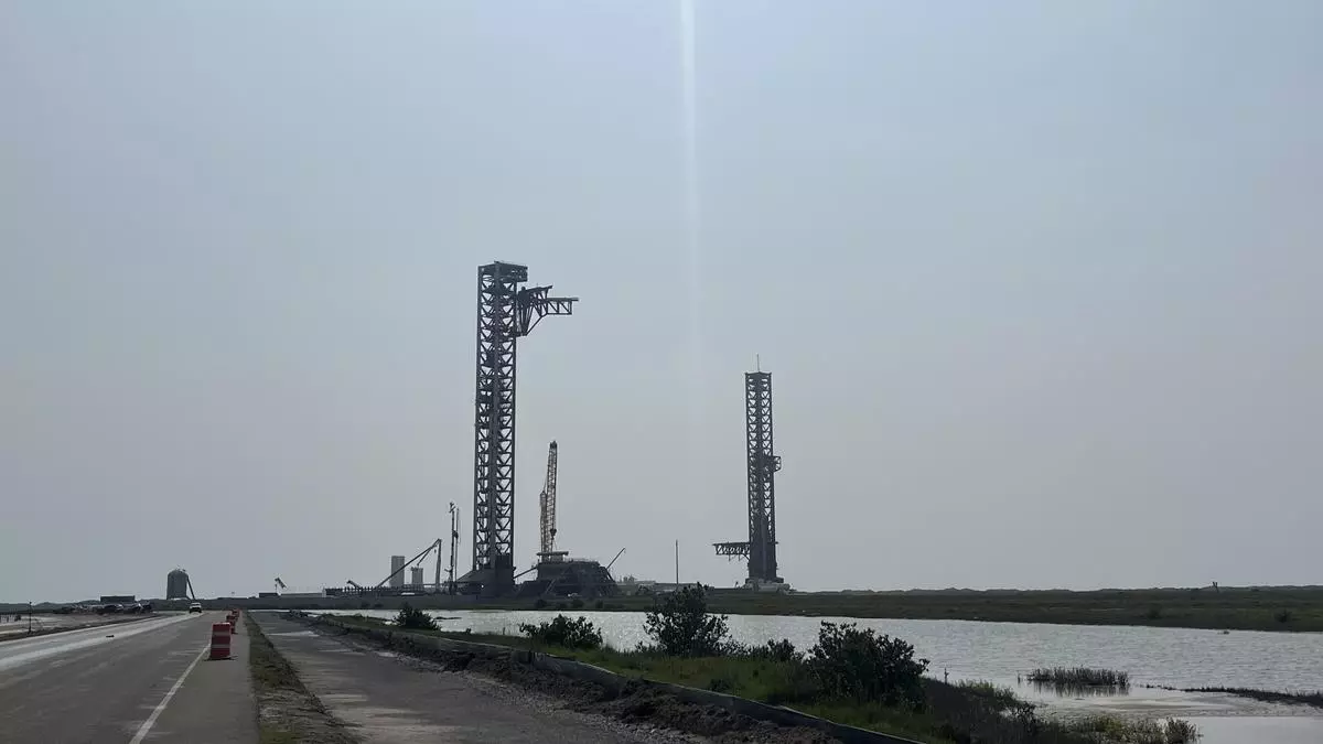 Un cohete de SpaceX explota cuando realizaba pruebas en tierra