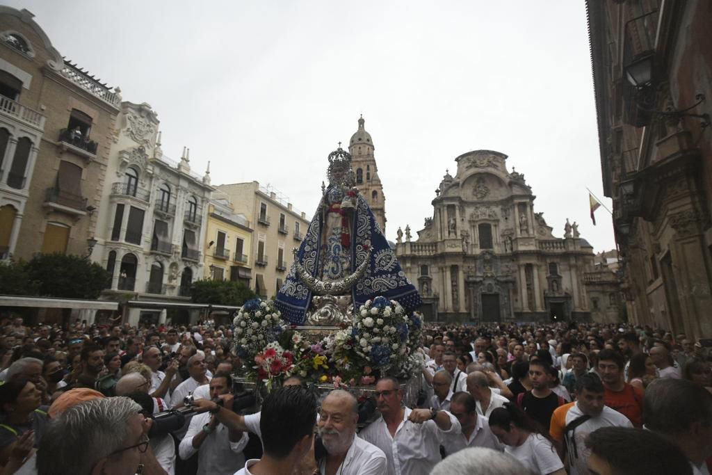 Romería de Murcia: ambiente previo y salida de la Fuensanta de la Catedral