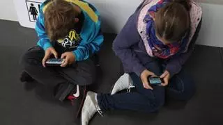 El consumo de las pantallas es la primera actividad de los niños y niñas fuera del colegio