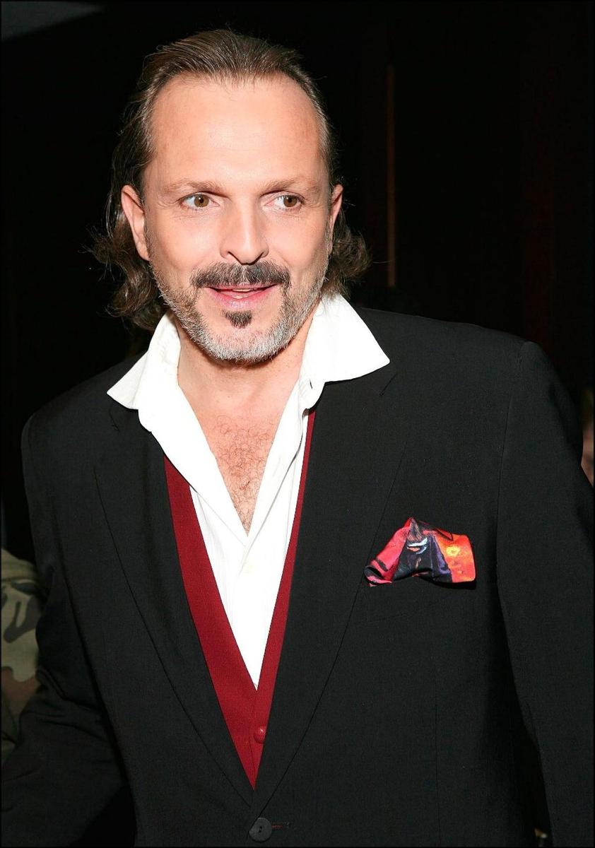 Miguel Bosé en la entrega de los Premios Grammy de 2006