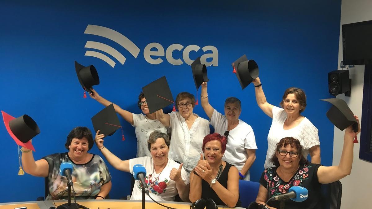 Cajasiete-Pedro Modesto Campos y Radio Ecca unen esfuerzos por la educación  - La Provincia