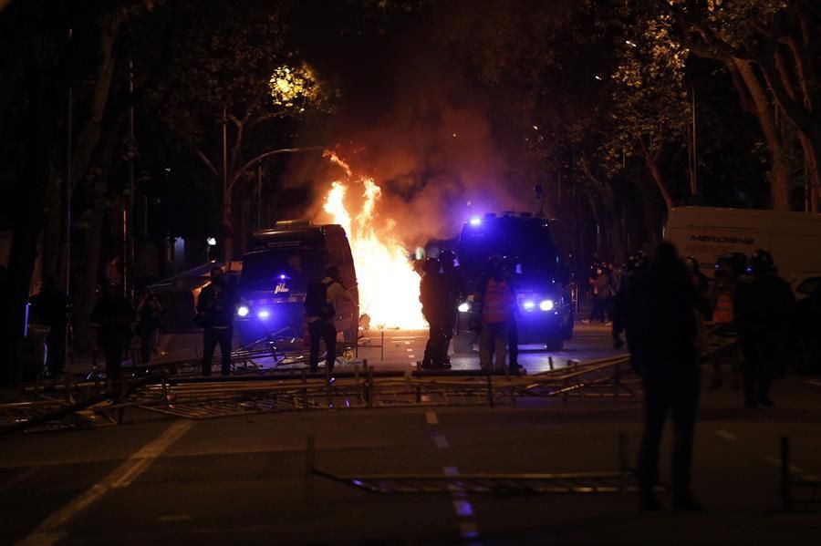 Protestas en Barcelona por la inhabilitación de Torra