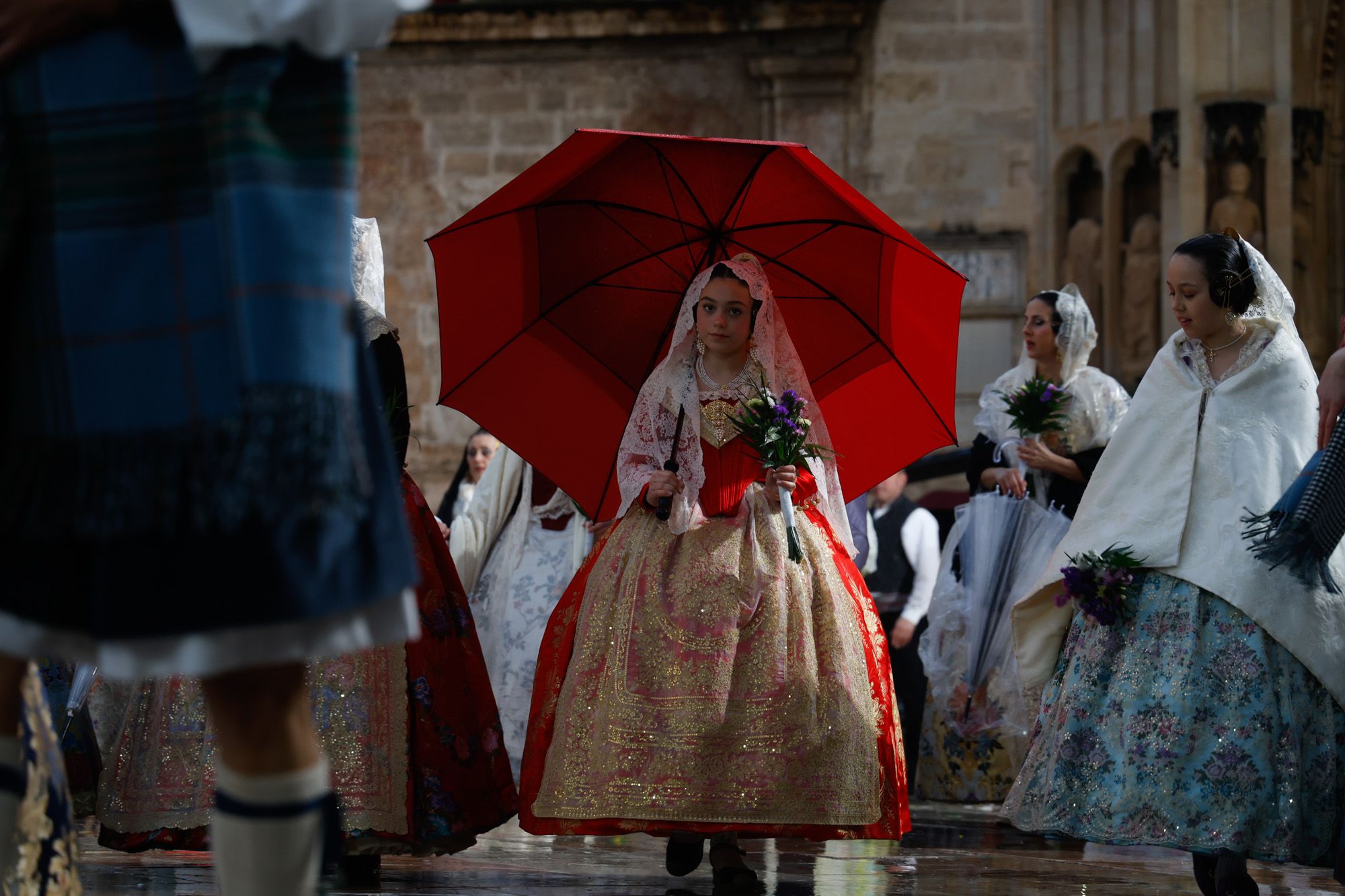 Todas las fotos de la Ofrenda del 18 de marzo por la calle San Vicente entre las 18:00 y las 19:00 horas