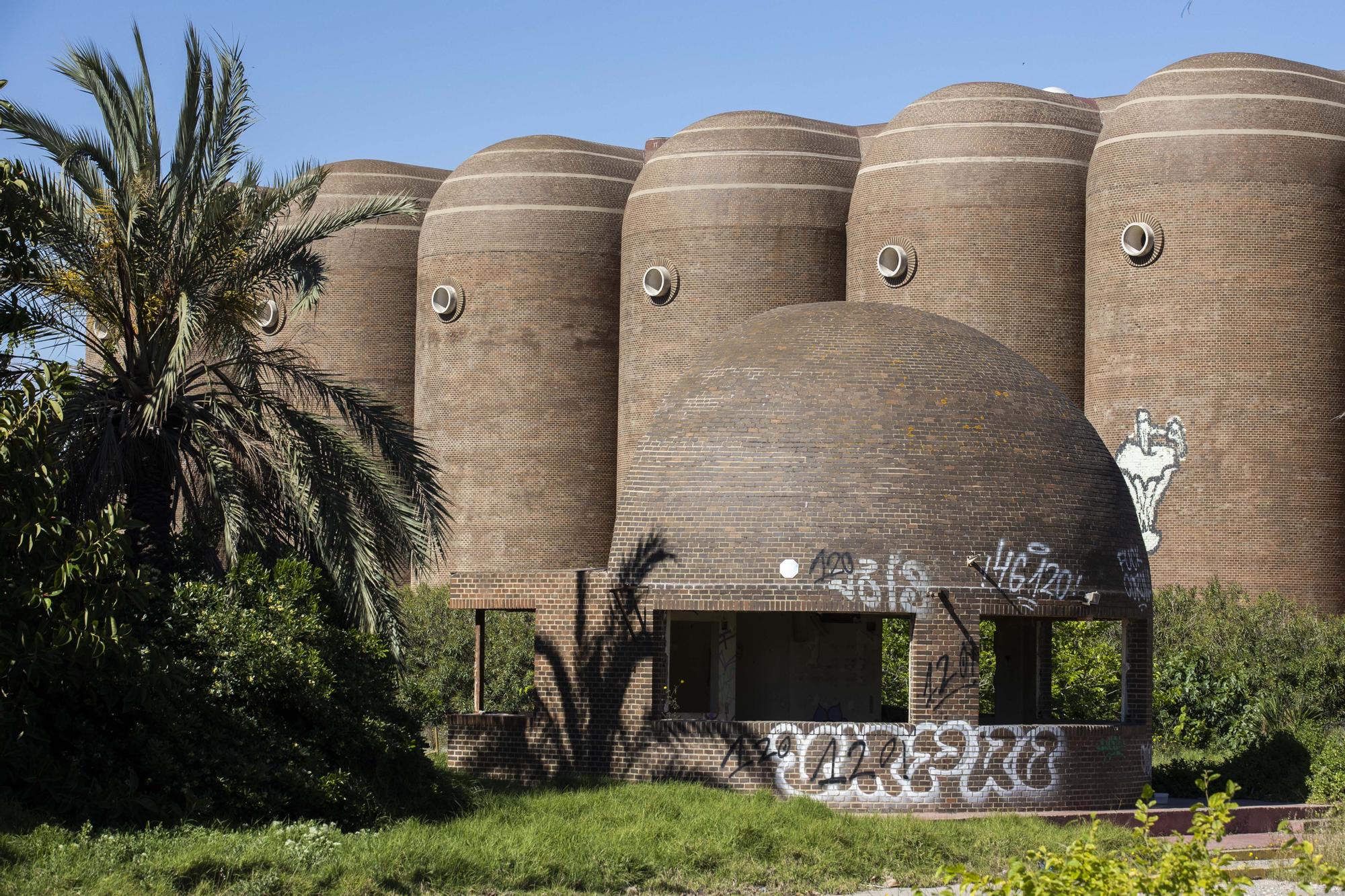 Así están las bodegas Vinival en Alboraia