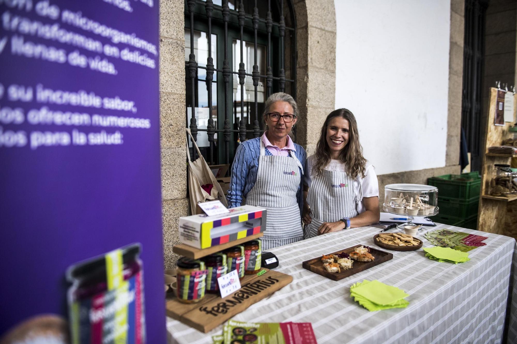 Las imágenes del biomercado este domingo en Cáceres