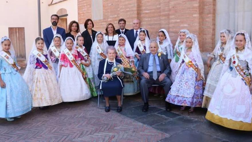 Rosa Casañ y Hermenegildo González, durante el homenaje.