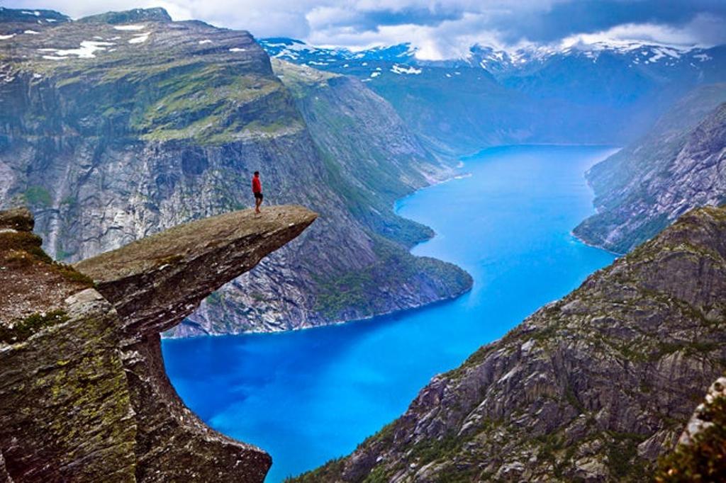 Trolltunga