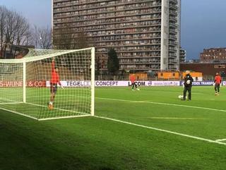 Valdés debuta como titular en el Standard de Lieja