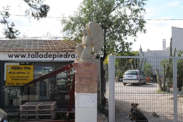 Día de Todos los Santos en el cementerio de Lorca