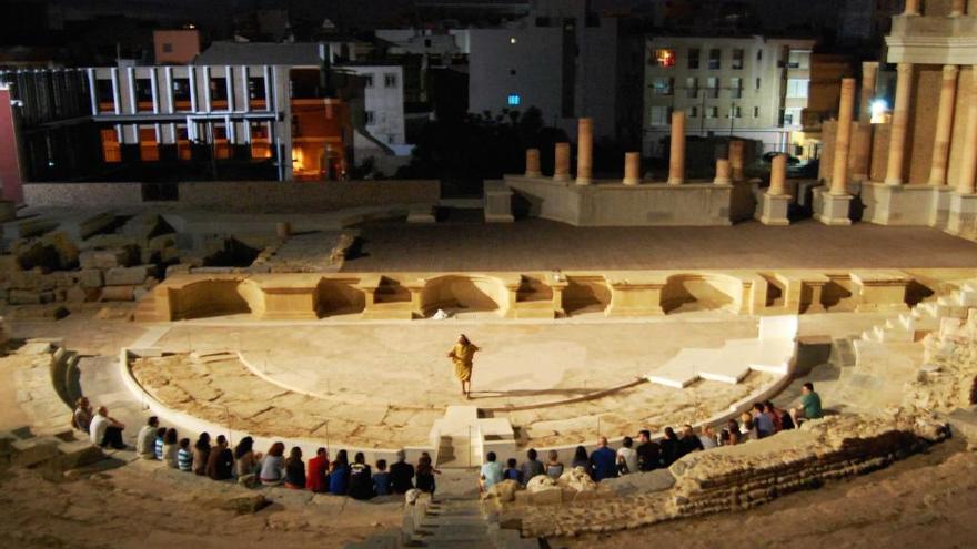 El Teatro Romano programa para junio nuevos recorridos nocturnos