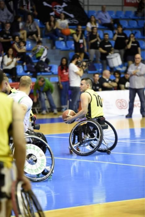 Baloncesto sobre ruedas en el Príncipe de Asturias