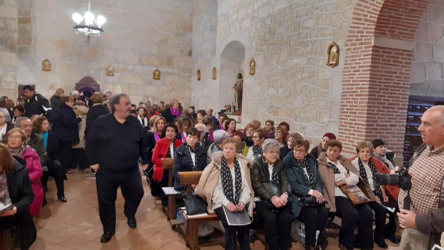 Olmo de la Guareña vibra con los villancicos