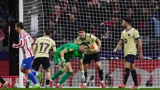 El Atlético desnudó a un Barça bochornoso