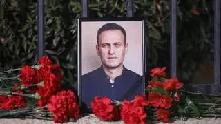 Las autoridades rusas acceden a entregar el cuerpo de Navalni a su madre