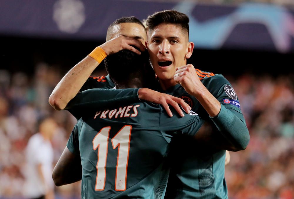 Valencia CF - Ajax: Las mejores fotos