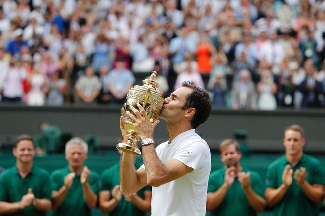 Federer celebrando el título del 2017