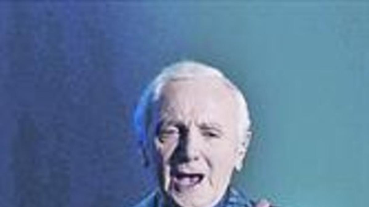 INCANSABLE . Charles Aznavour, durante un recital que ofreció en Amsterdam en el 2013.