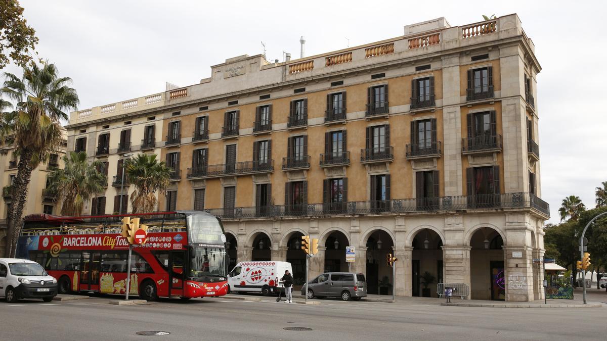 Apartamentos de temporada de Caterina House, en el paseo de Isabel II.