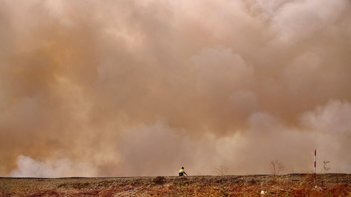 Incendio en el vertedero del Lobatón