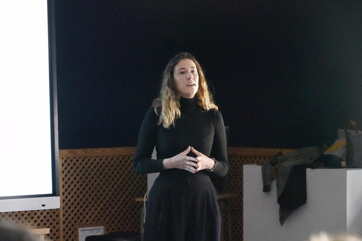 Nueva jornada del ciclo "Mi ex te lo cuenta", de la Escuela de Arte de Zamora con Elena Álvarez Sellán