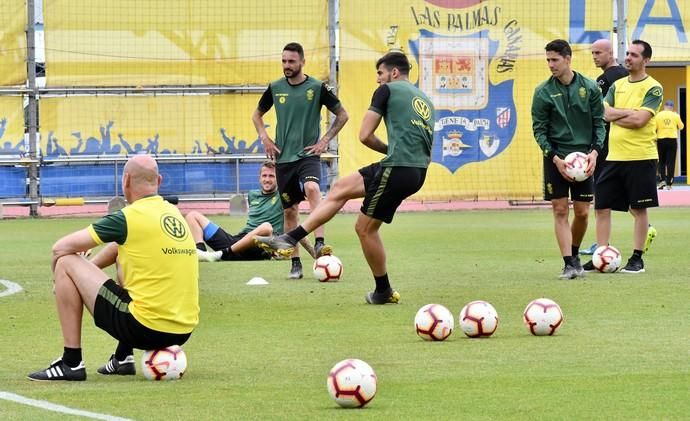 10/05/2019 HORNILLO. TELDE.  Entrenamiento UD Las Palmas. Fotógrafa: YAIZA SOCORRO.  | 10/05/2019 | Fotógrafo: Yaiza Socorro