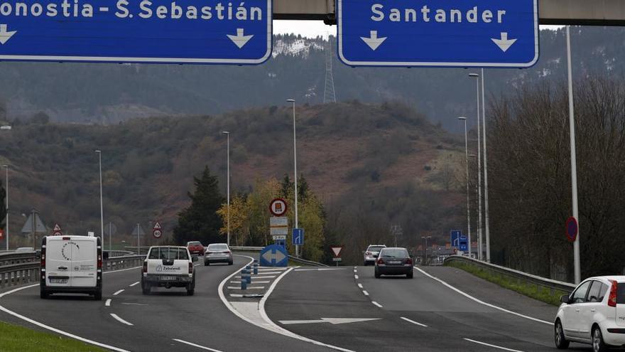 Carreteras que conectan con las tres provincias en el País Vasco.