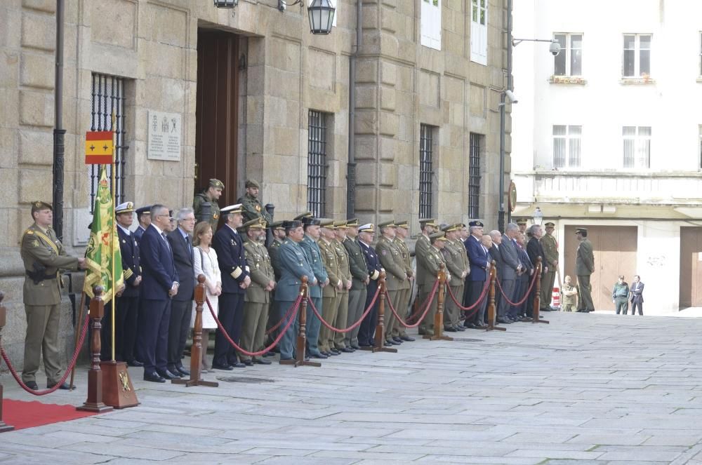 El nuevo jefe de la FLO preside su primer Día de las Fuerzas Armadas