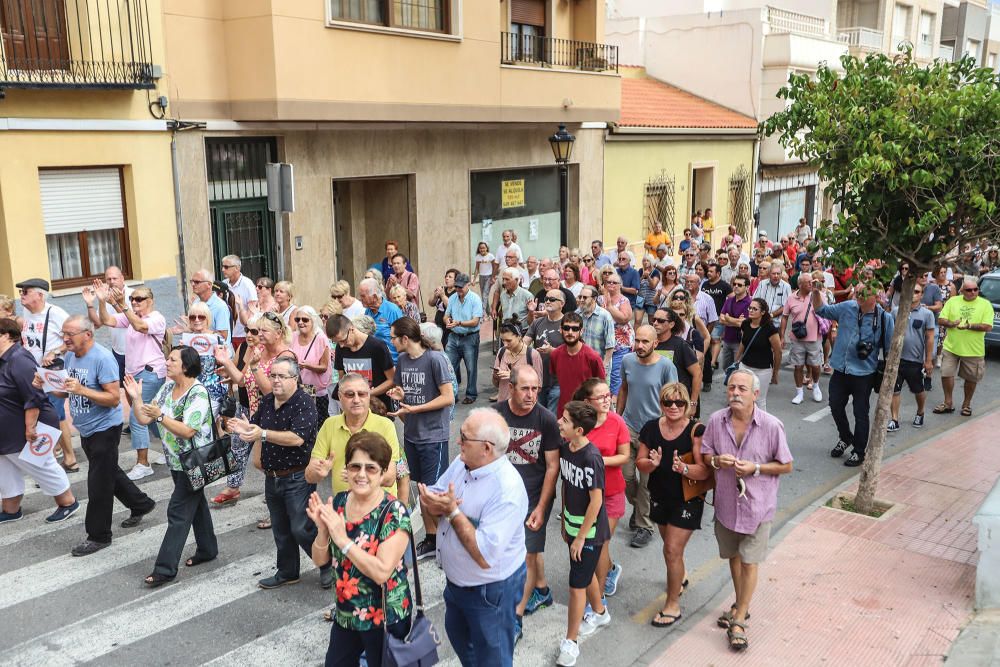 Protesta en San Miguel de Salinas contra la instal