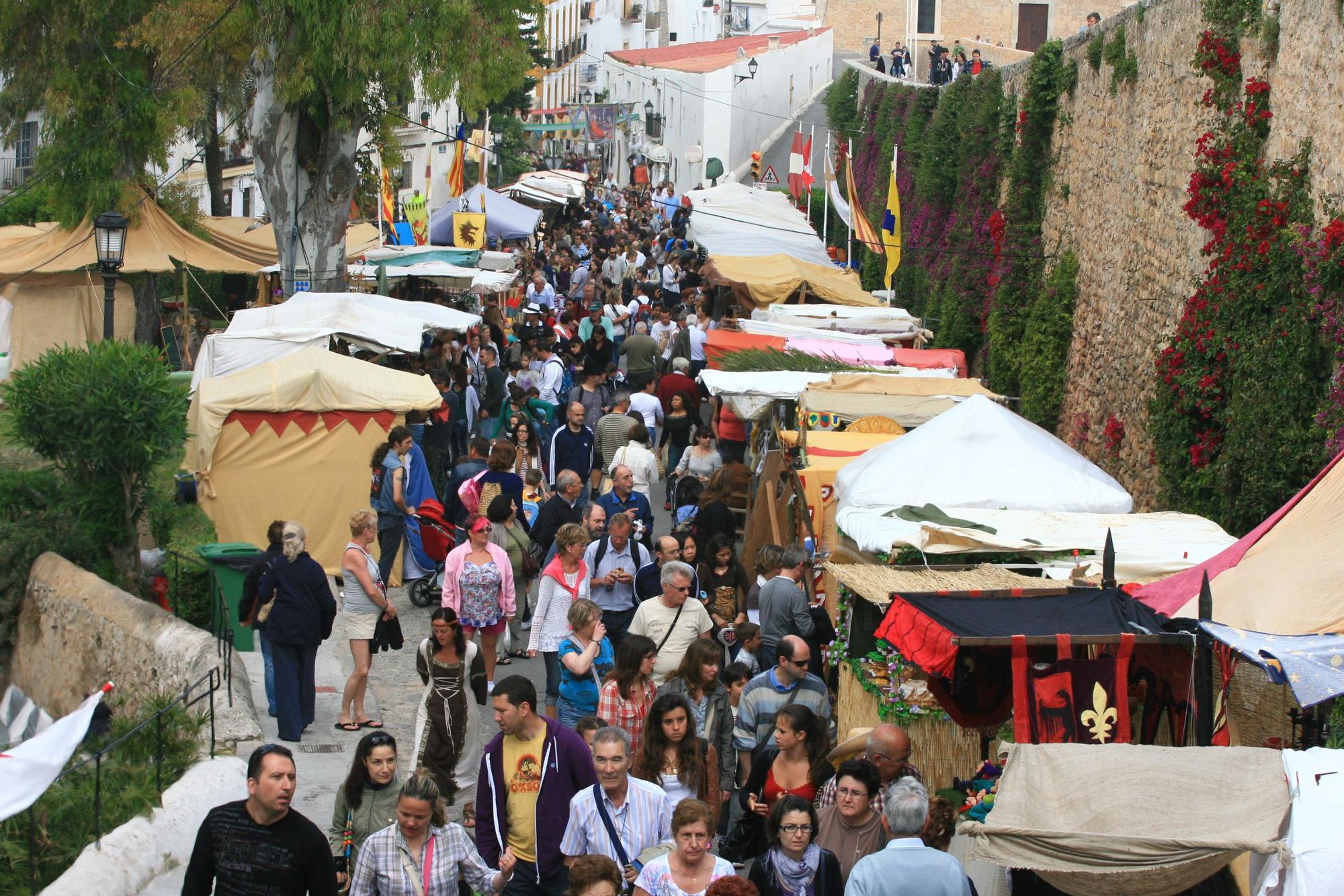Edición de 2011 de la Feria Medieval de Ibiza.