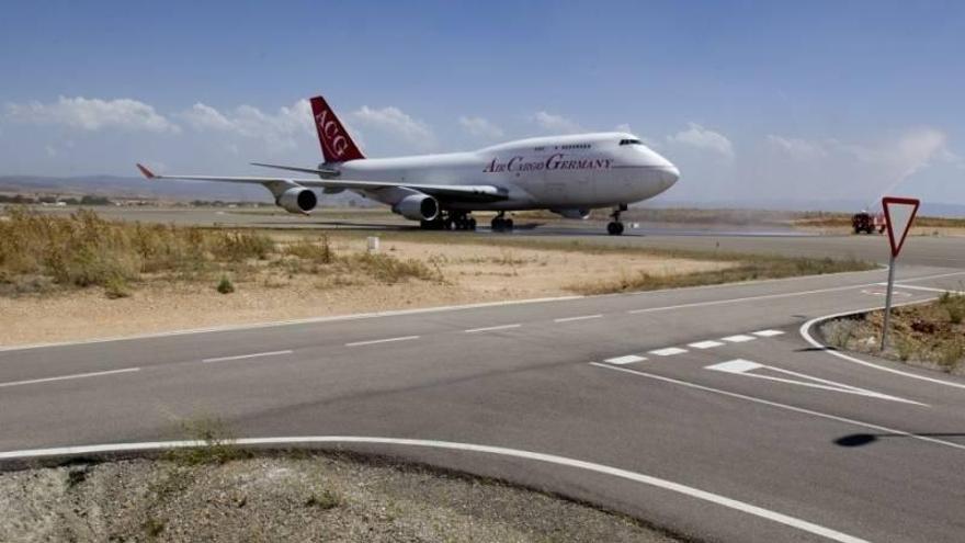 El Aeropuerto de Teruel espera iniciar los vuelos comerciales en un mes