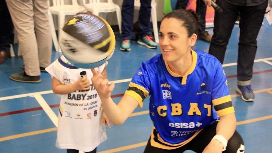 La jugadora Lorena Liñán, ex del Asisa Alhaurín, se convertirá próximamente en jugadora del Unicaja.