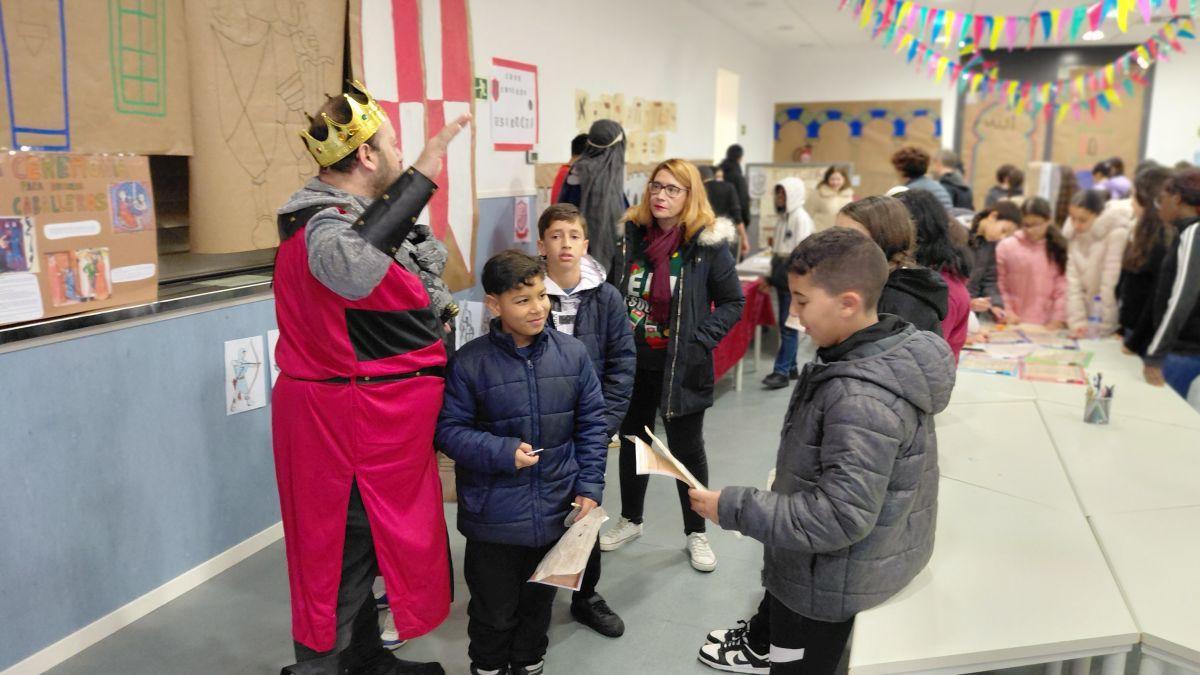 El IES Miguel de Molinos de Zaragoza viaja en el tiempo y visita la Edad Media