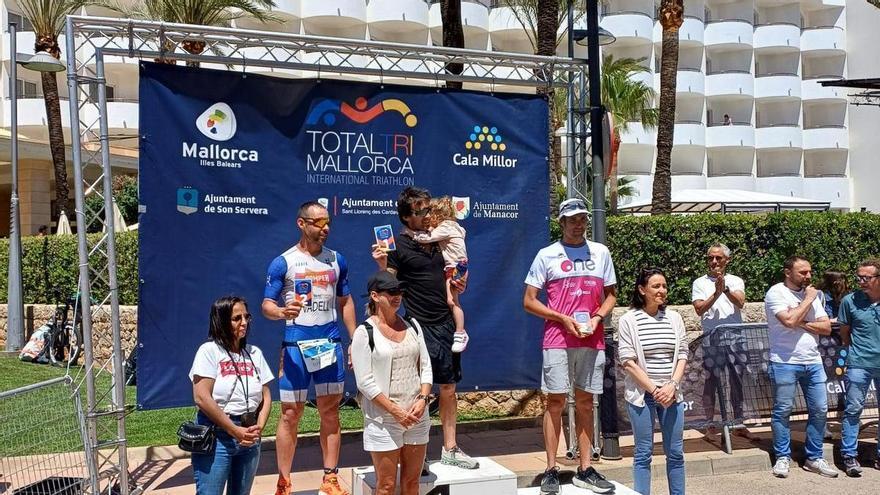 Javier Cardona, de Ibiza, se cuelga el bronce en el Totaltri Mallorca
