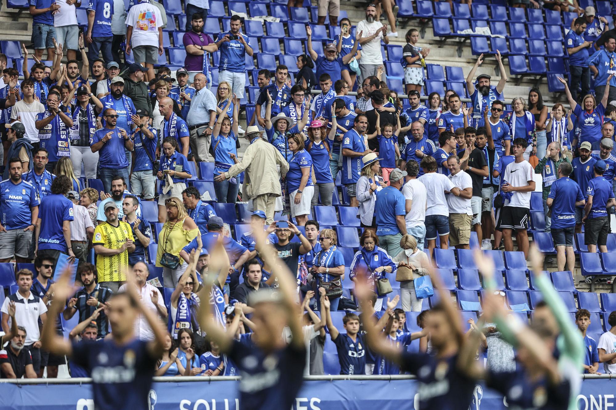 En imágenes: El Oviedo se estrena perdiendo por 0-1 contra el Andorra