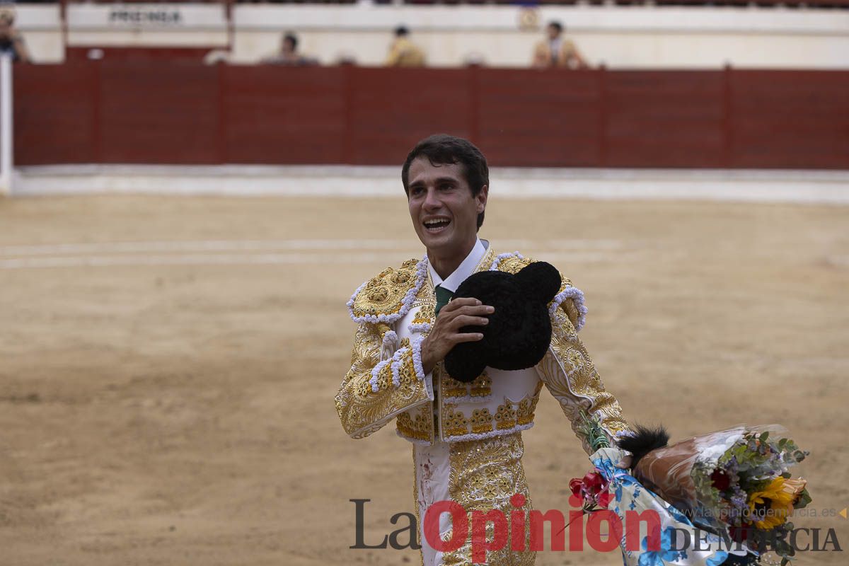 Tarde histórica en Abarán con la alternativa de José María Trigueros y el indulto de Tomás Rufo, junto a Castella salieron a hombros