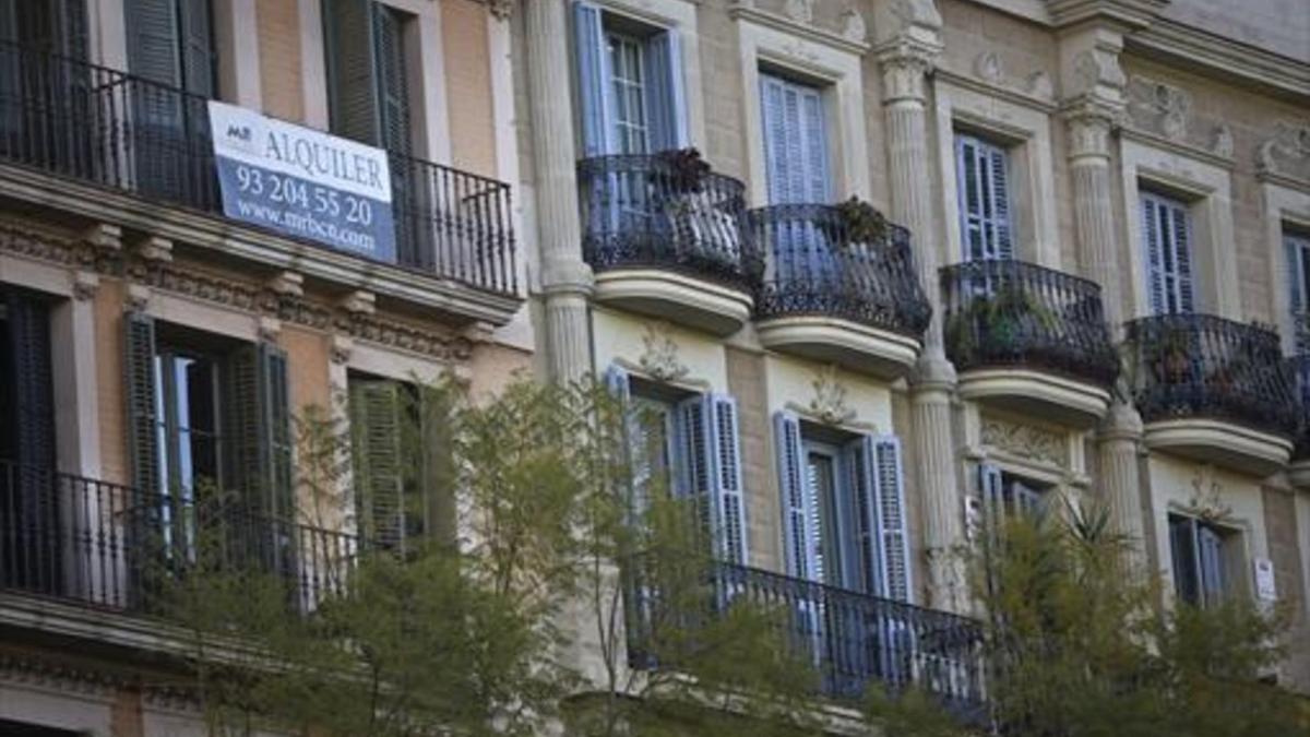 Anuncio de una vivienda de alquiler en el Eixample de Barcelona.