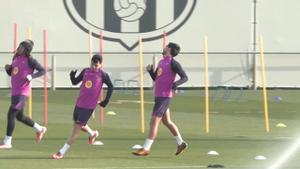 Gerard Martín regresa a los entrenamientos del Barça y apunta al duelo ante Osasuna