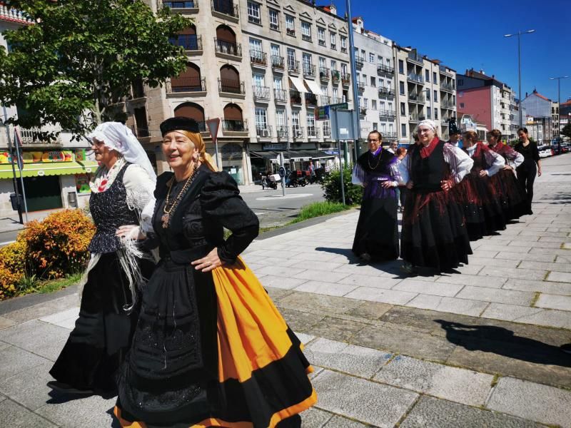 Desfile del grupo folclórico Charaviscas.   | G.N.