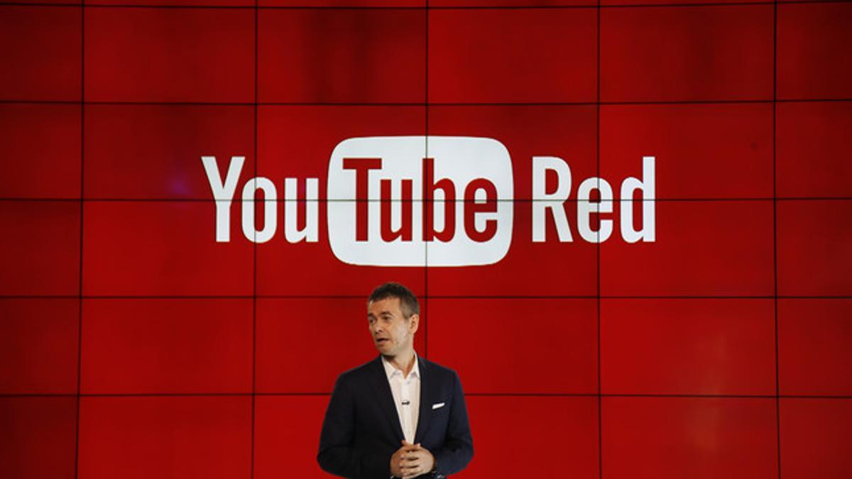 Robert Kyncl, responsable de Youtube, presenta servicios de pago de la plataforma de vídeos., este miércoles.