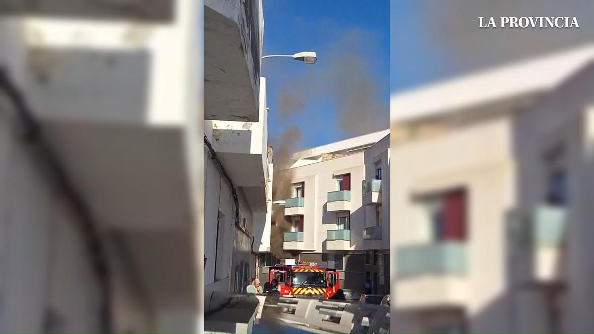 Actuación de los medios de extinción en el incendio de una vivienda