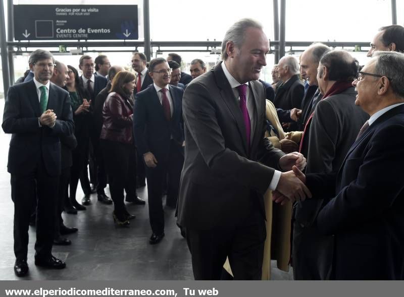 Galería fotos -- Comienza con optimismo la feria Cevisama 2015