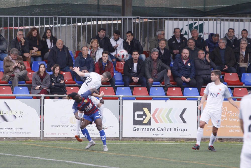 Les imatges del Llagostera - Terrassa (5-0)