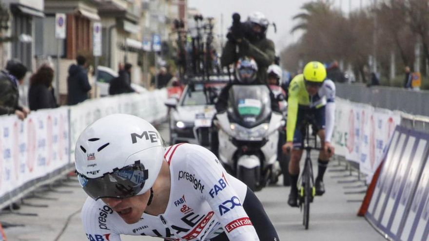 Ayuso da la sorpresa en la Tirreno-Adriático