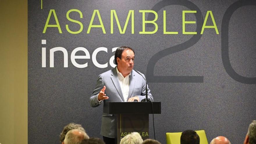 Llorca clausura la asamblea de INECA