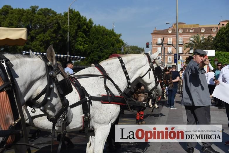 Ruta a caballo desde la ciudad al corazón de la hu