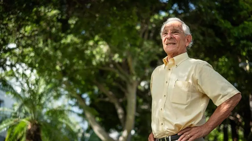 Ronald Mackay, Hijo Adoptivo de Buenavista del Norte