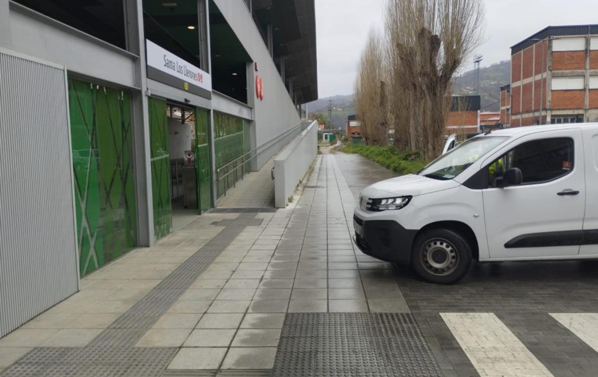 La zona por la que se pide prolongar el vial. | M. Á. G