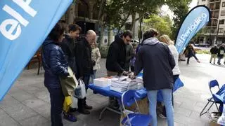 Gran éxito del estand de EL PERIÓDICO DE ARAGÓN en el Día del Libro